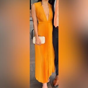 L’IDEE Gala Deep-V Pleated A-Line Maxi Dress